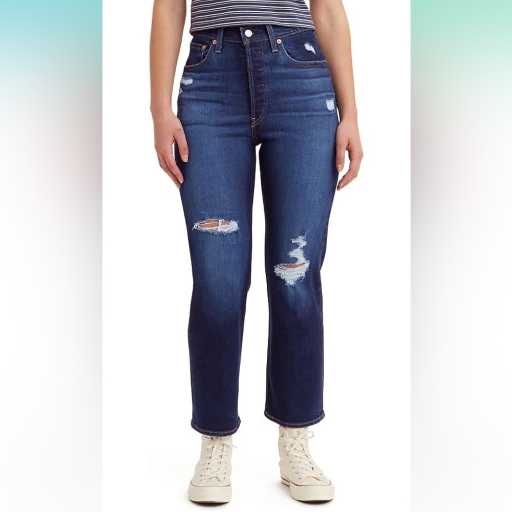 Levi’s Women’s Ribcage Straight Ankle Jeans